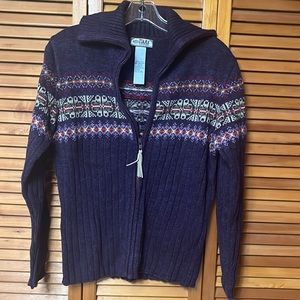 COPY - Tiara, size small. Nice plum color